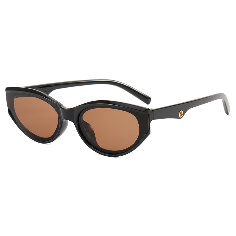 Ladies Cat-Eye Sunglasses in Elegant Design Bowlift