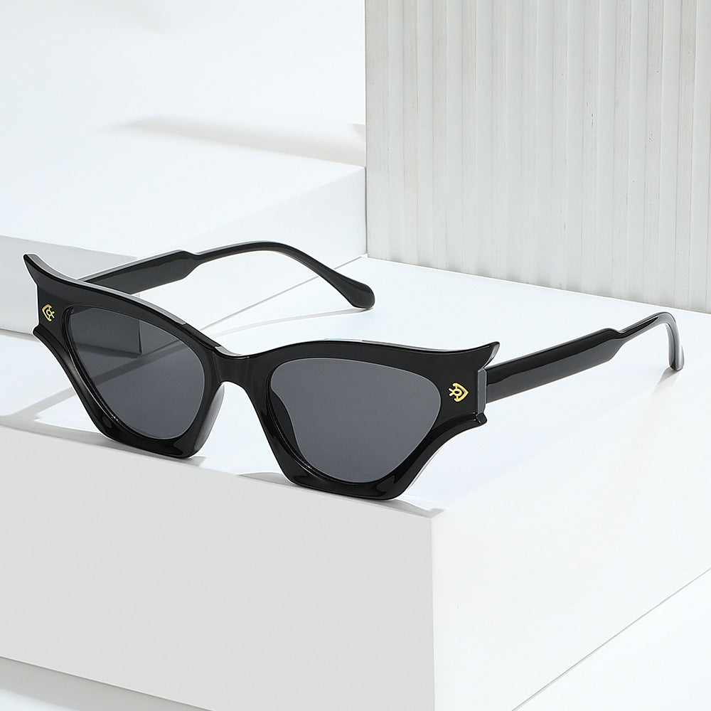 Avant-Garde Cat-Eye Sunglasses Bowlift