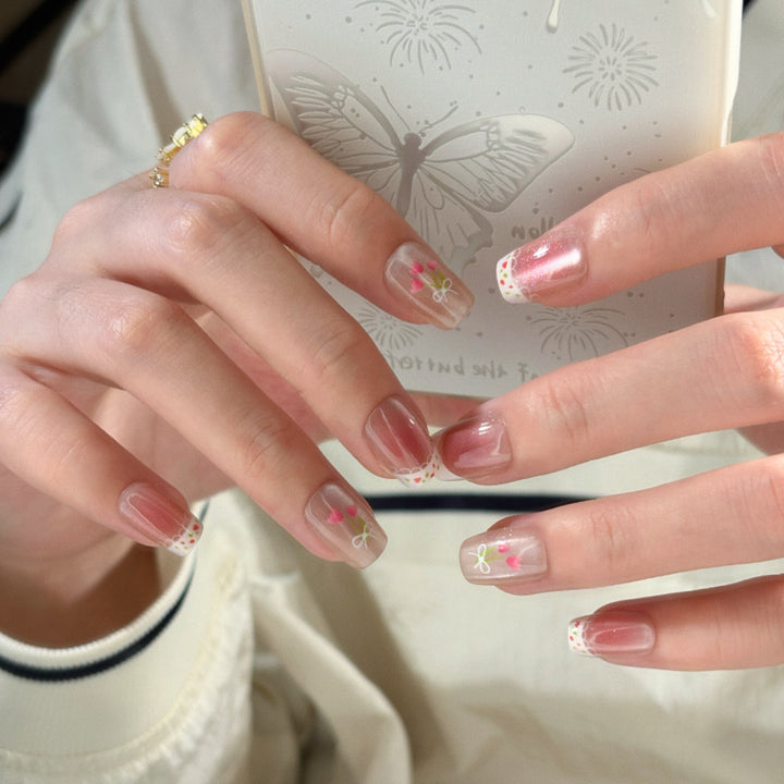 Floral-Inspired Press-On Nail Art Set Bowlift