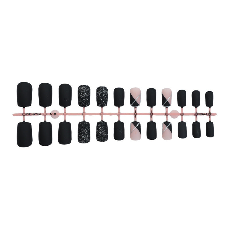Matte Finish Press-On Nail Set with Glamorous Black and Sparkly Designs Bowlift