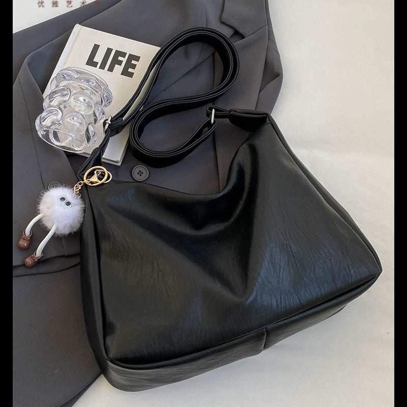 Chic Slouchy Hobo Bag Bowlift