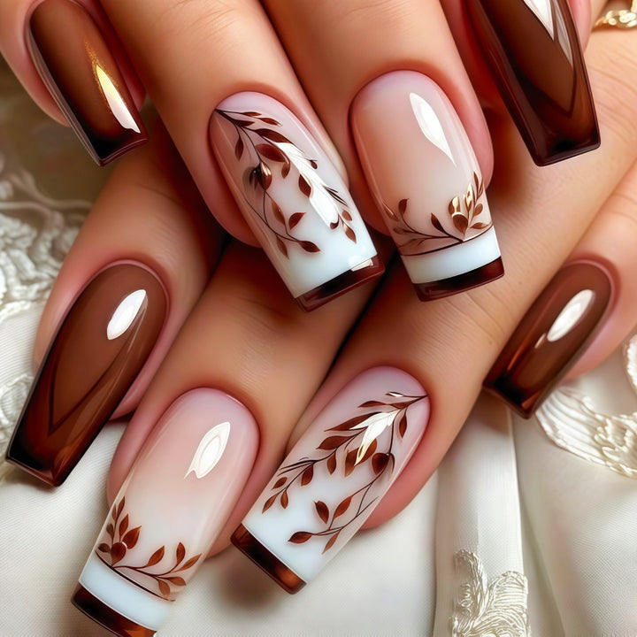 Elegant Artificial Nails with Filigree Leaf Patterns Bowlift
