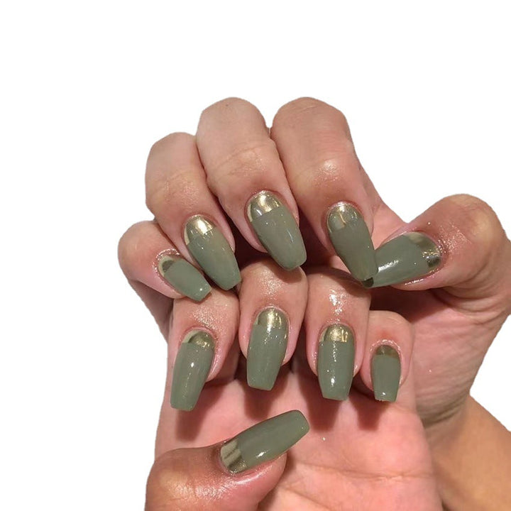Artistic Press-On Nail Set with Metallic Accents
