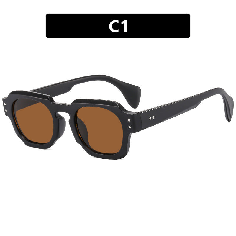 Ladies fashionable sunglasses in eye-catching tortoiseshell design Bowlift