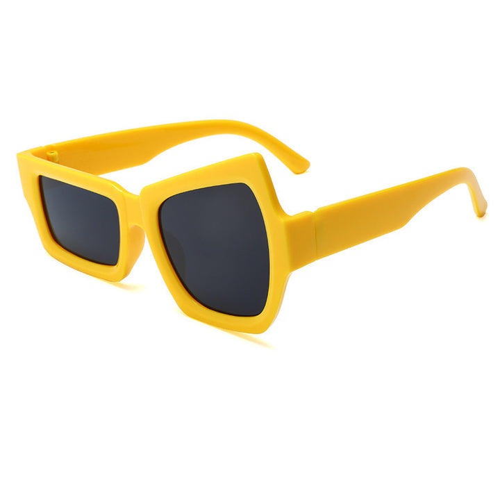 Bold Angular Frame Sunglasses Bowlift