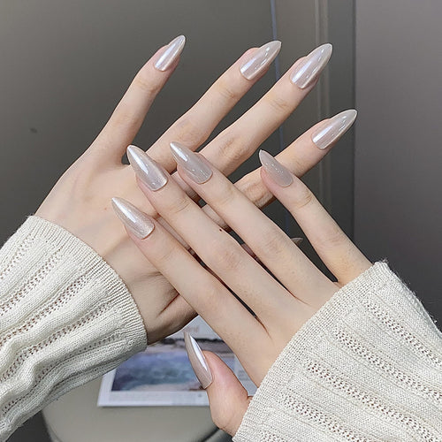 Elegant Glossy Stiletto Press-On Nails Bowlift