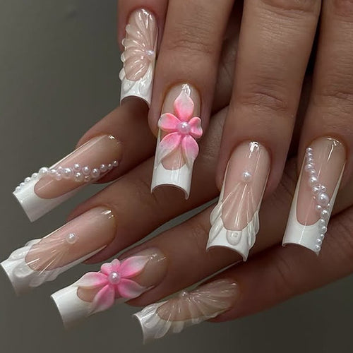 Artificial nail set with elegant flower and glamour decorations Bowlift