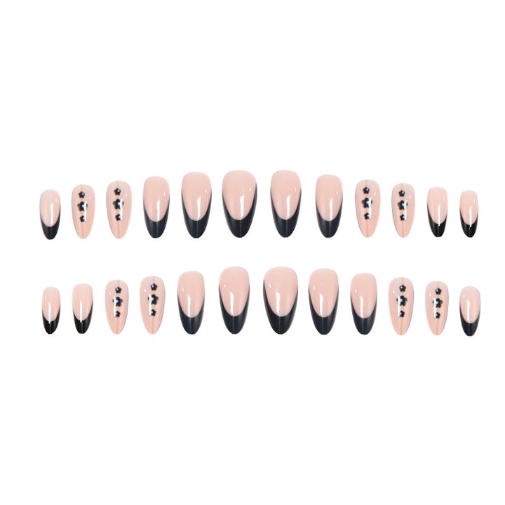 Artful nail designs with elegant accents Bowlift