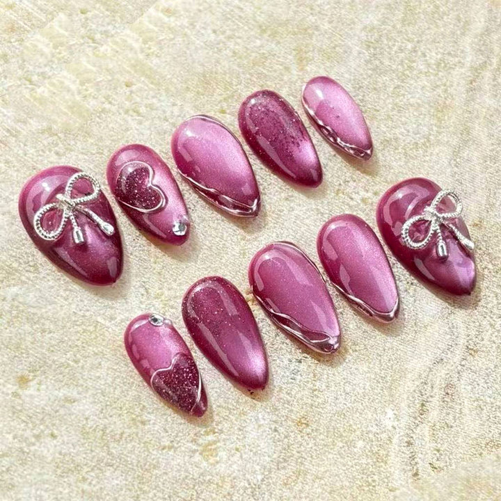 Elegant Artificial Nail Collection with Glitter Motifs Bowlift