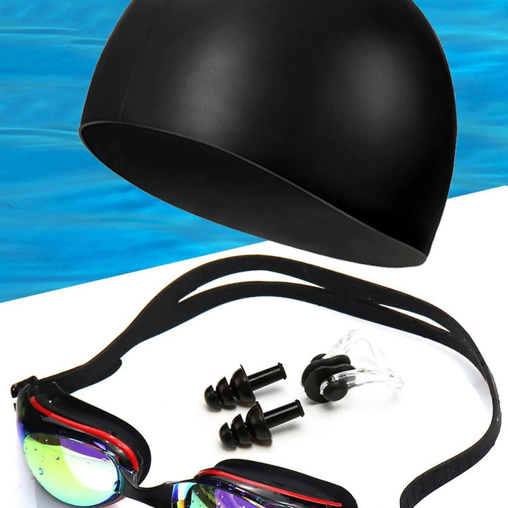 Swimming set with ergonomic swimming goggles and silicone cap Bowlift
