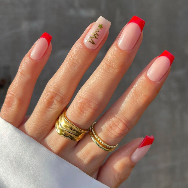 Artificial nail set with elegant pointed accents Bowlift