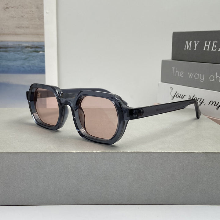 Women’s fashionable sunglasses in modern design with wide frame Bowlift