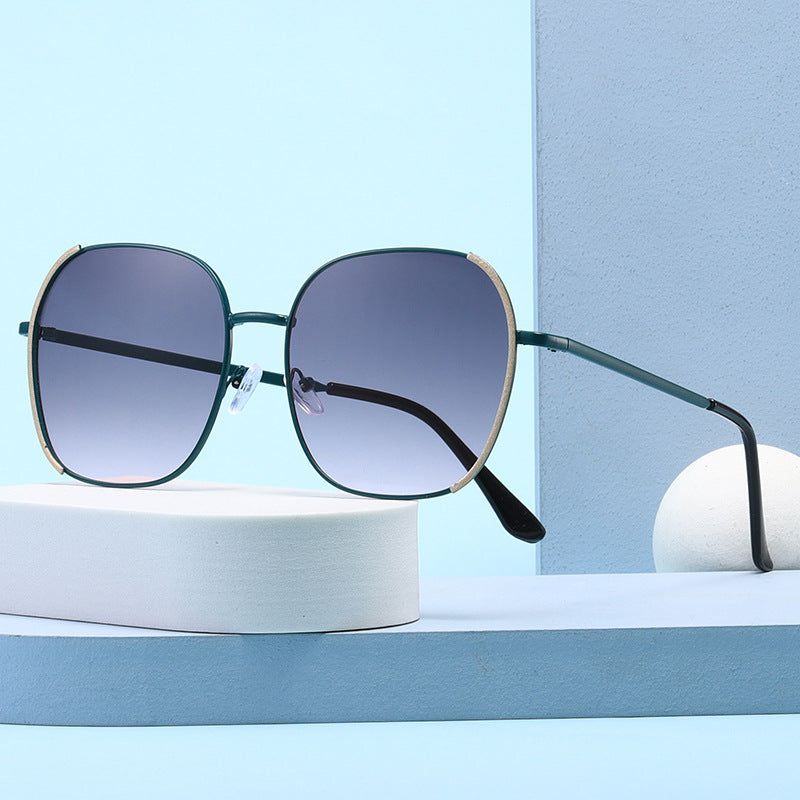 Women's large square sunglasses with high-quality metal frame Bowlift