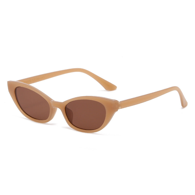 Ladies Cat-Eye Sunglasses with modern design and UV protection Bowlift