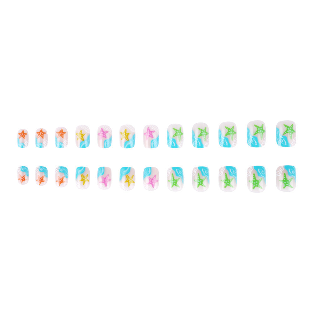Artistic Beach-Themed Nail Art Bowlift