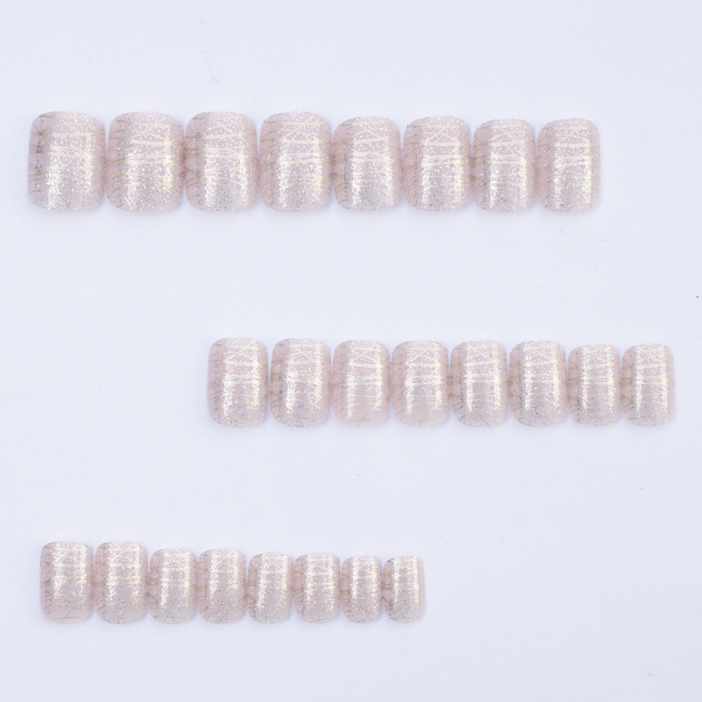 Glittering artificial nails with elegant metallic finish Bowlift