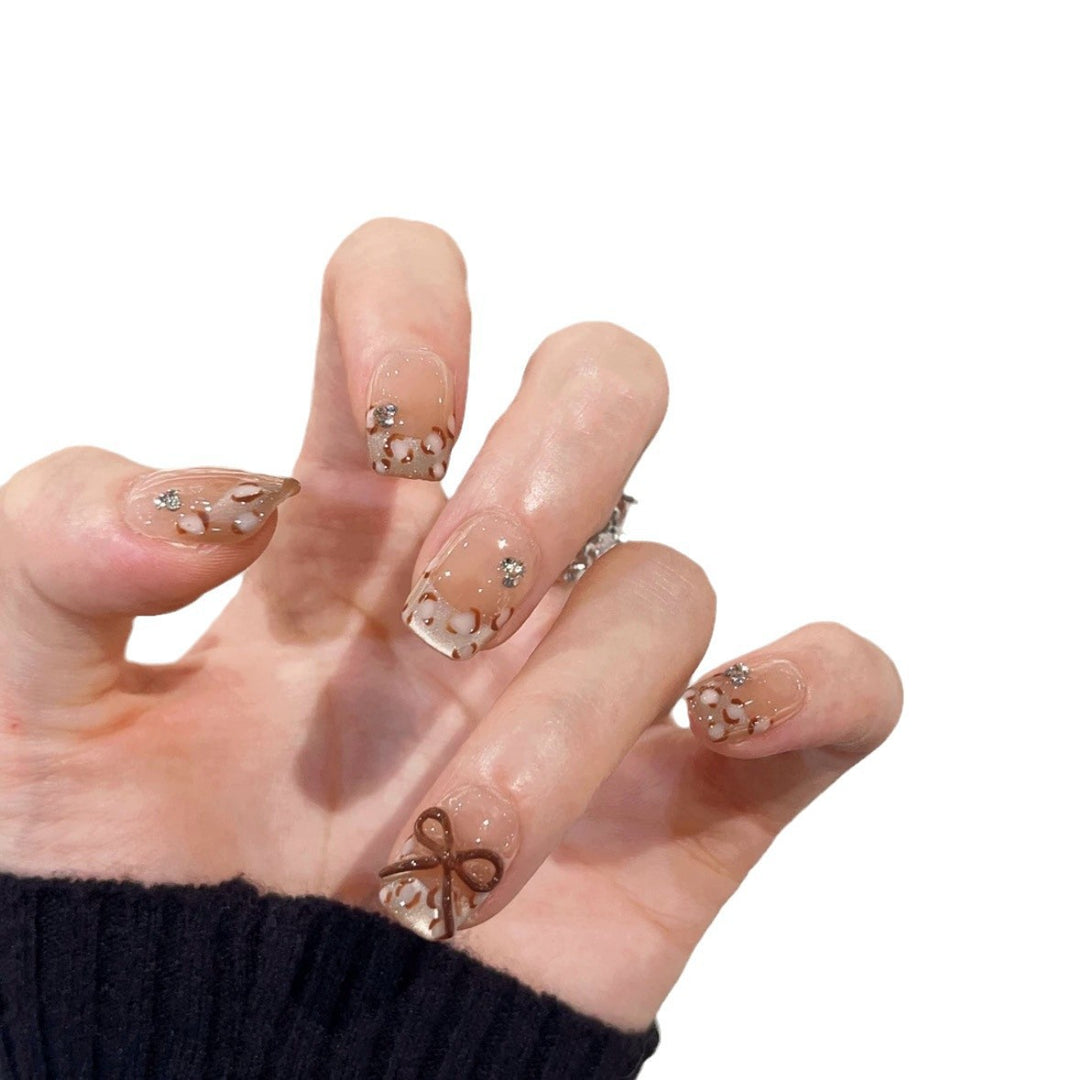 Artisan Decorative Press-On Nails Bowlift