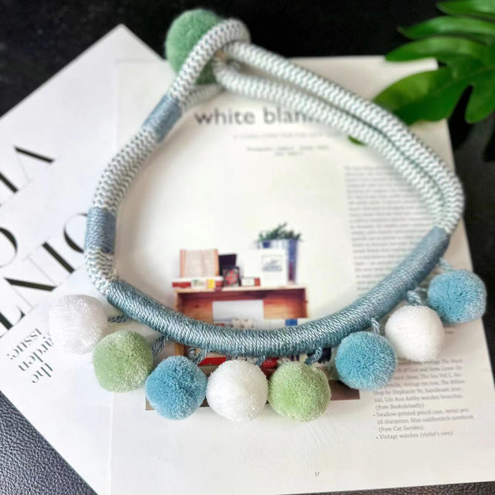 Trendy Knit Necklace Bowlift