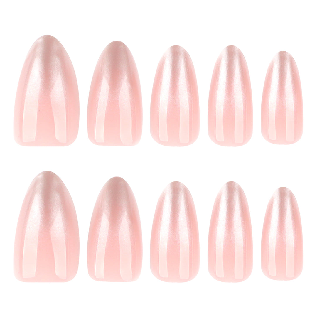 Exquisite Nail Extensions with Elegant Gradient and Glossy Tips Bowlift