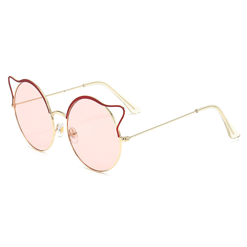 Fashionable Cat-Eye Sunglasses with Mirrored Lenses Bowlift