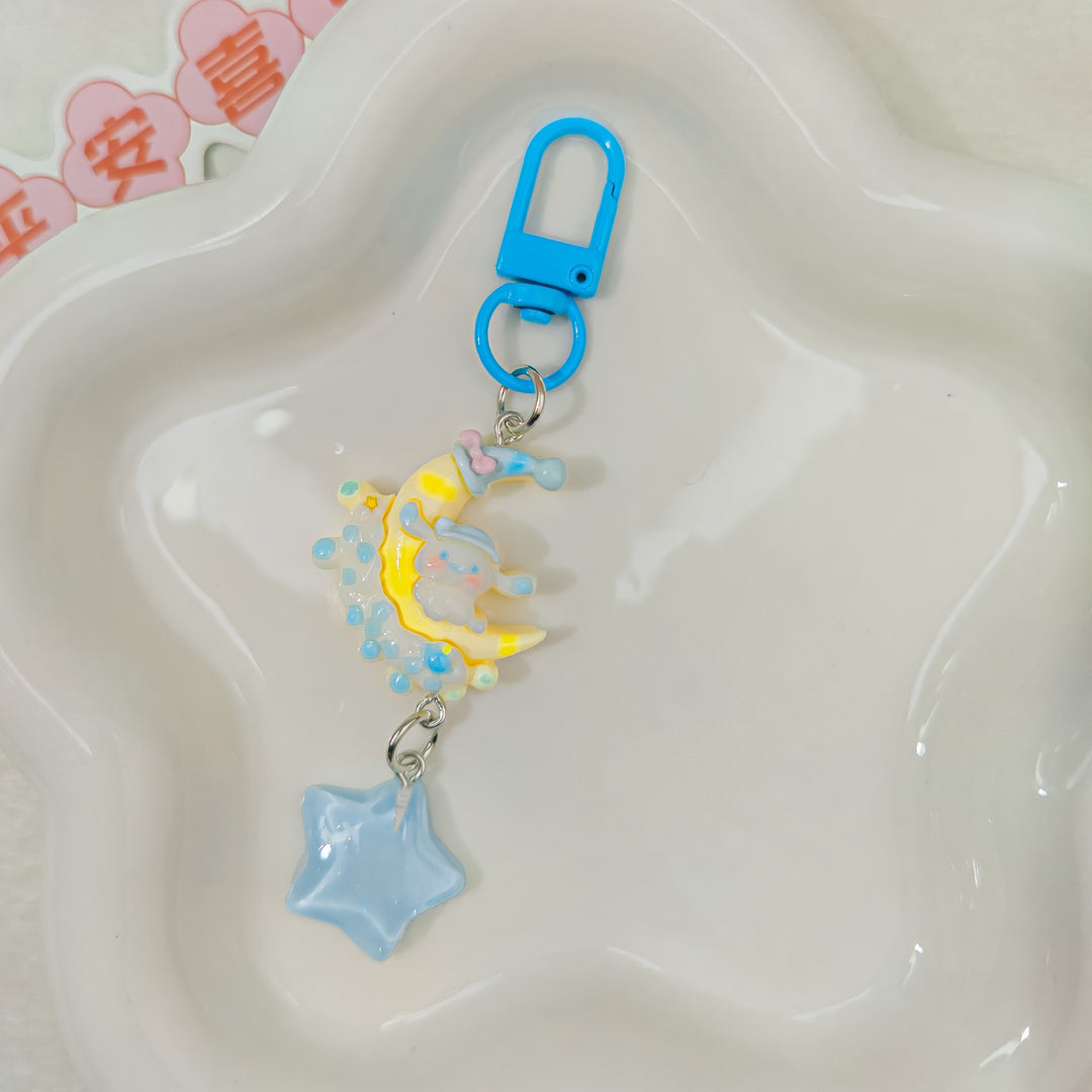 Keychain with Sweet Pendant Bowlift