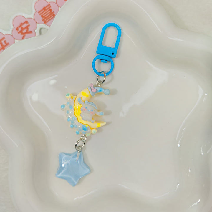Keychain with Sweet Pendant Bowlift