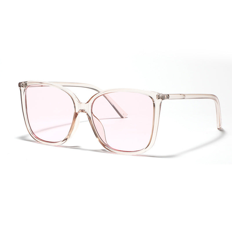 Ladies Cat-Eye Sunglasses with Luxurious Transparent Frame and UV Protection Bowlift