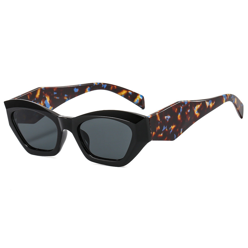 Women's geometric designer sunglasses with sparkling frame Bowlift