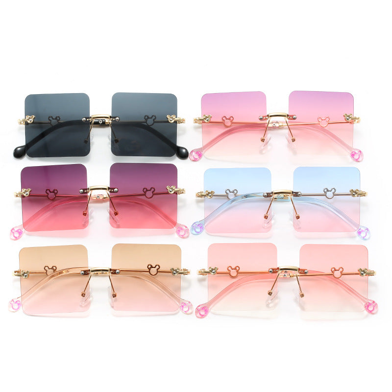 Women's square sunglasses with luxurious, high-quality frame Bowlift