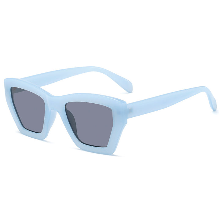 Ladies trendy sunglasses in modern geometric design Bowlift