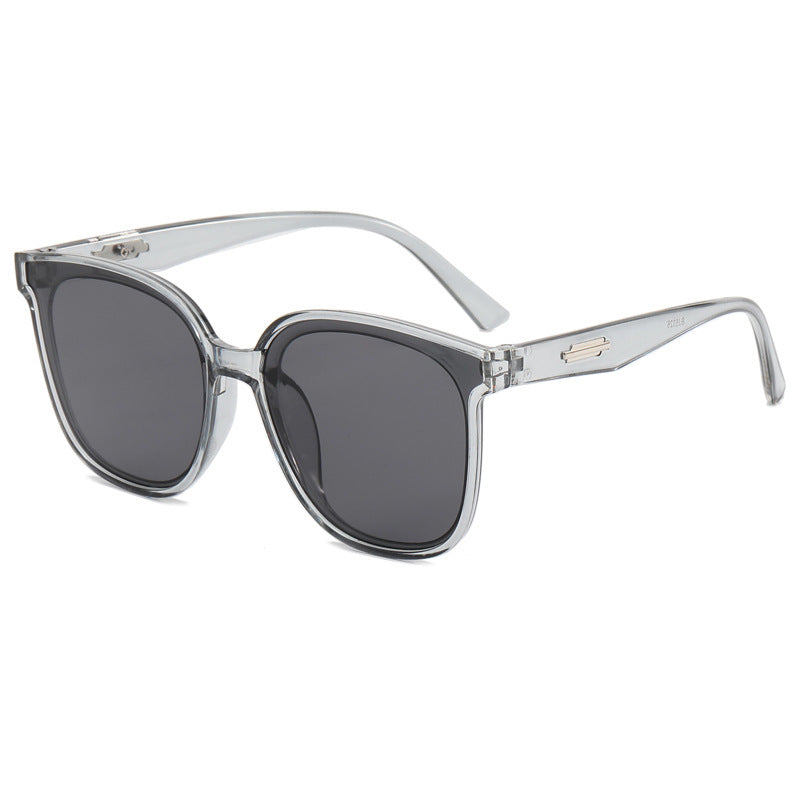 Women's stylish sunglasses with wide frame and UV protection Bowlift
