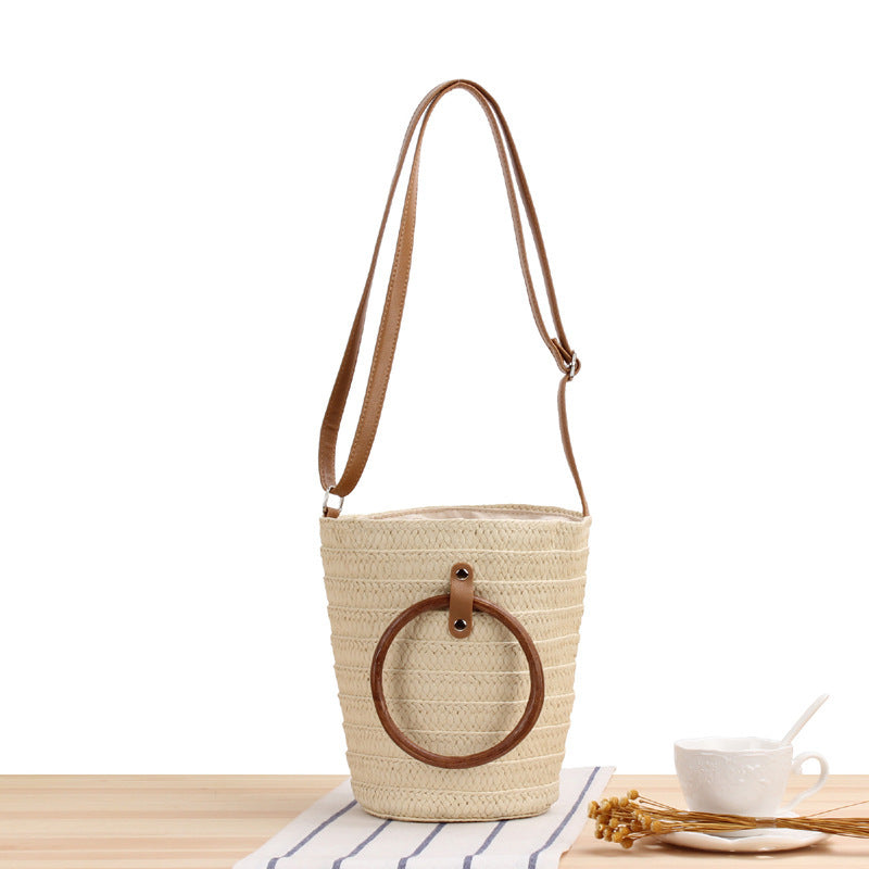 Braided tote bag with innovative ring handle Bowlift