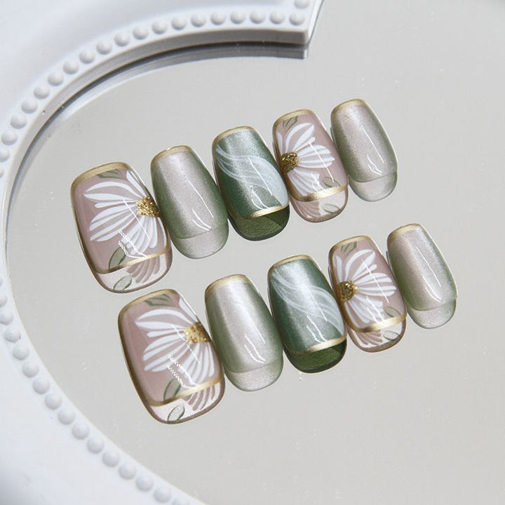 Elegant Press-On Nail Extensions with Floral Design Bowlift