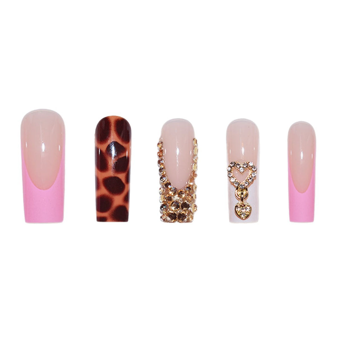 Luxurious Designer Press-On Nail Extensions Bowlift