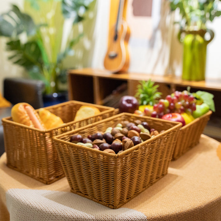 Women's rectangular basket made of woven material Bowlift