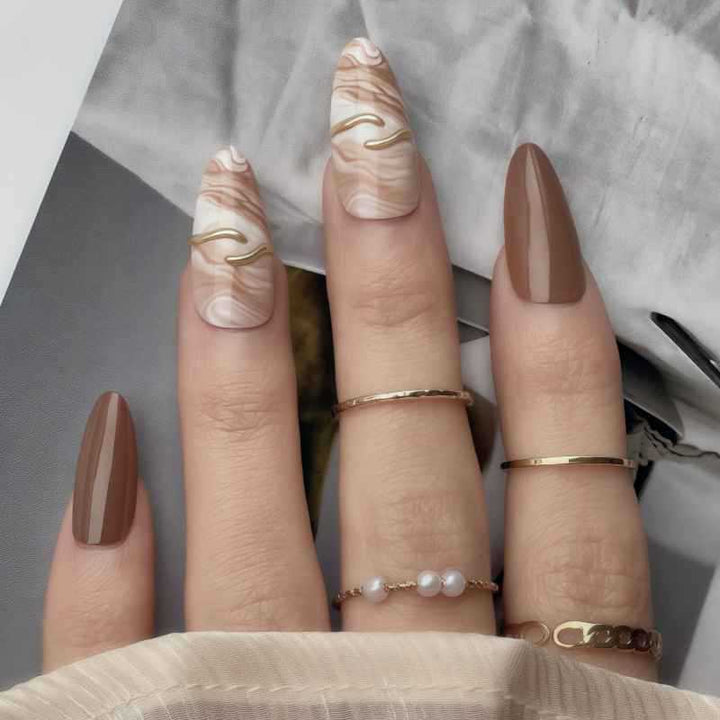 Artistic Marble Design Press-On Nail Set Bowlift