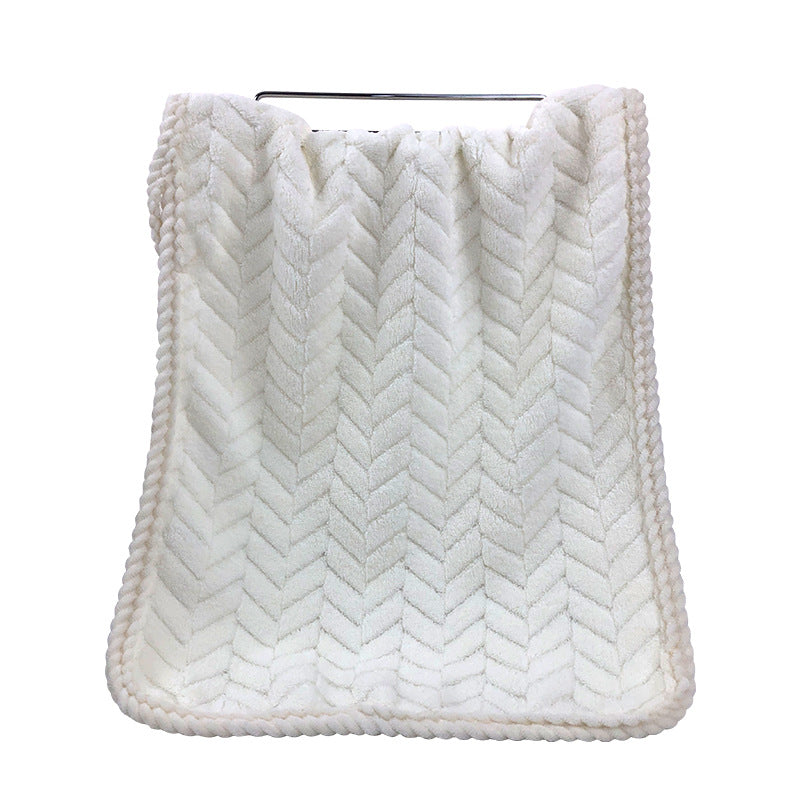 Cozy blanket with modern pattern Bowlift