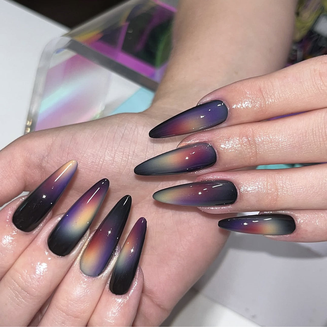 Acrylic Nail Set with Modern Ombre Effect Bowlift