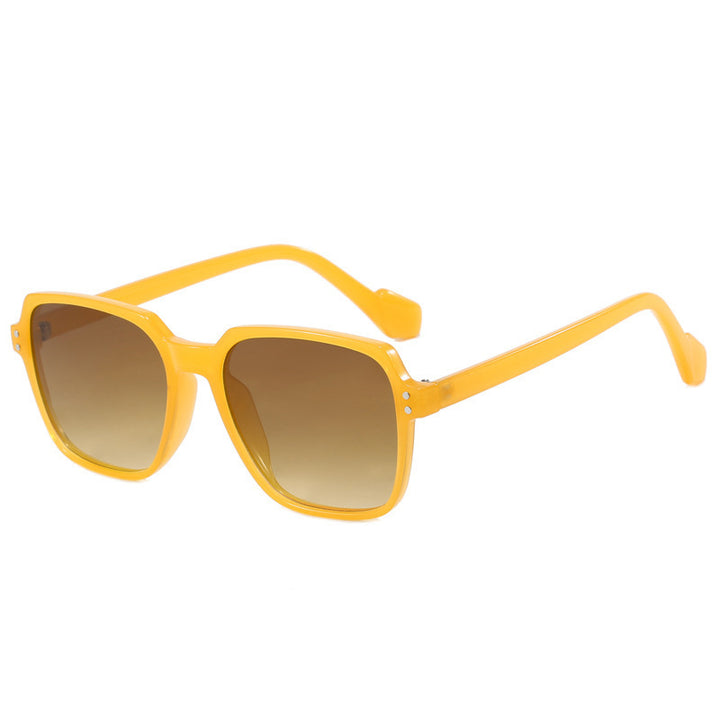 Women's fashion sunglasses with bold, rectangular lenses Bowlift