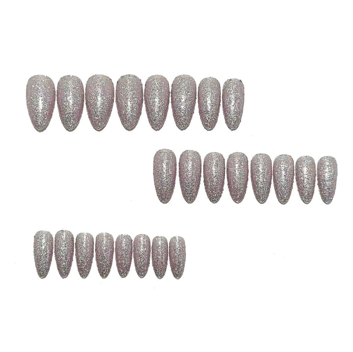Glamorous artificial nails in elegant crystal design Bowlift