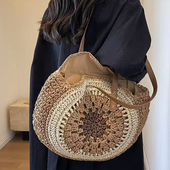 Handcrafted Natural Fiber Bag Bowlift
