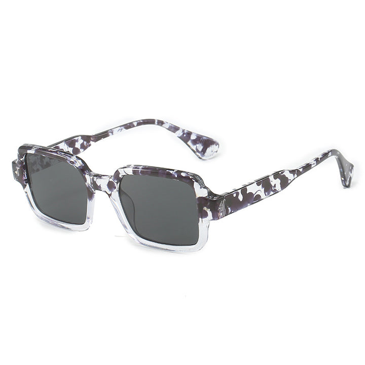 Ladies fashionable glasses in modern square design Bowlift