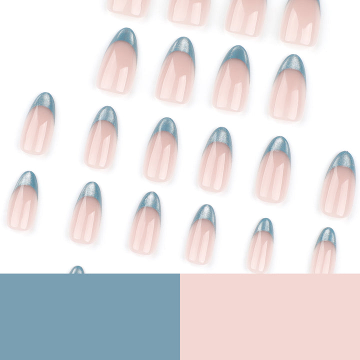 Artistic Nail Art with Glitter and Ombre Effect Bowlift