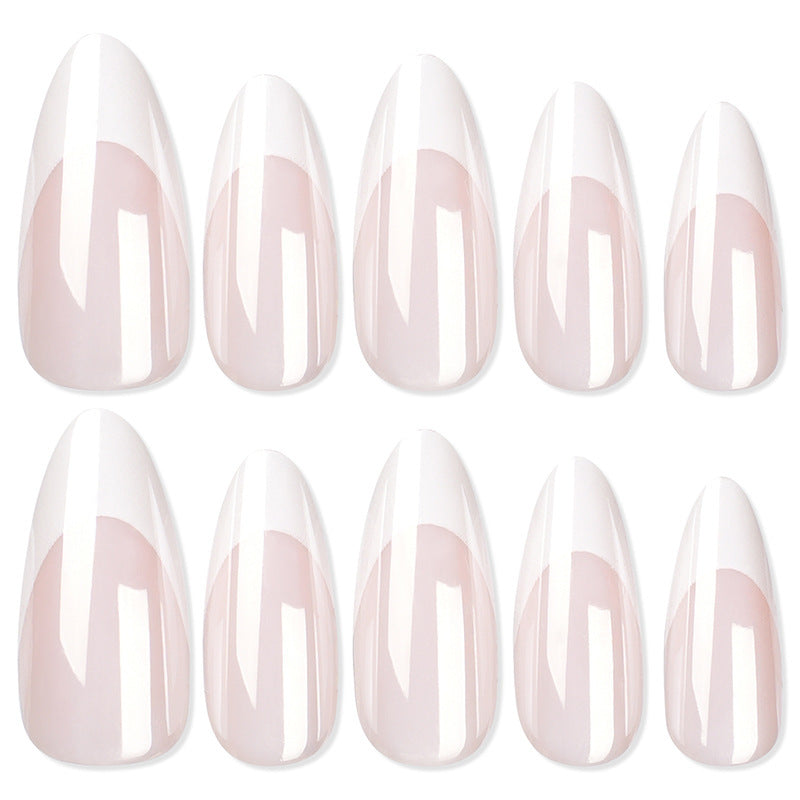 Artificial Nail Tips with Elegant French-Tip Design Bowlift