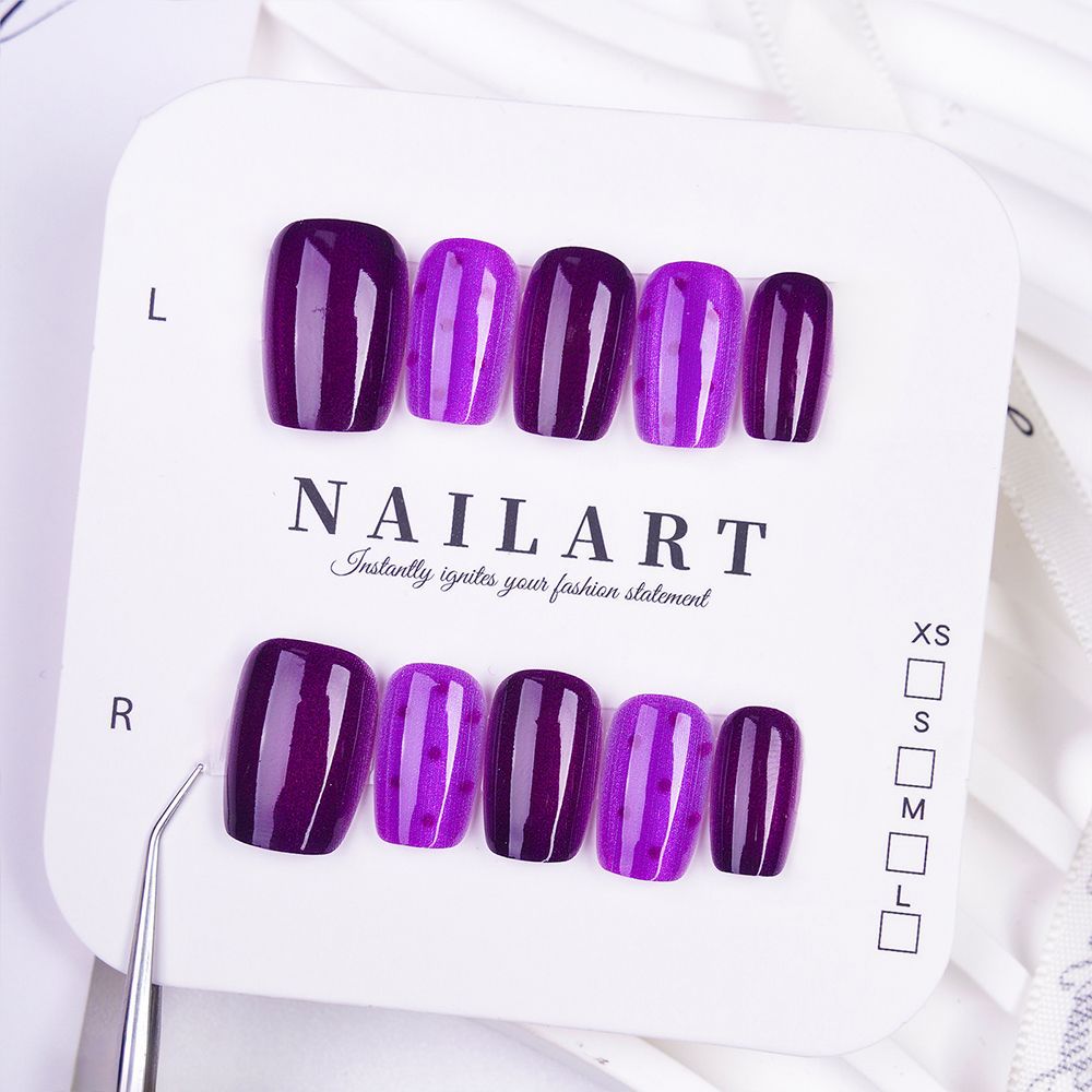 Floral and Butterfly Design Press-On Nails Bowlift