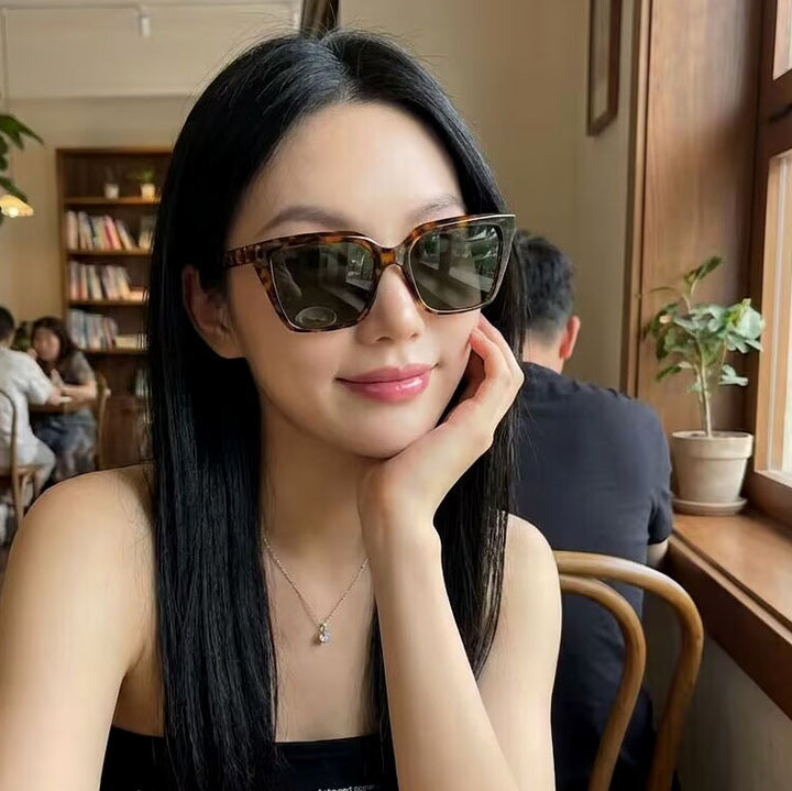 Women's geometric sunglasses with protective UV filter and stylish tortoiseshell design Bowlift