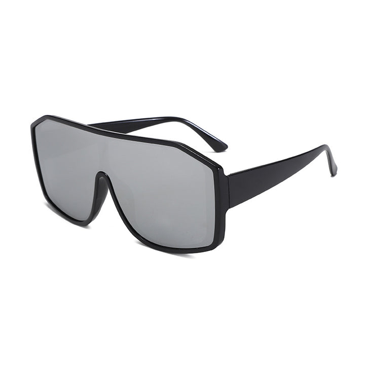 Ladies Fashion Oversized Sunglasses in Futuristic Design Bowlift