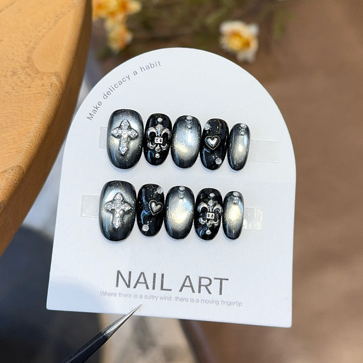 Artificial Nail Set with Decorative Elements Bowlift