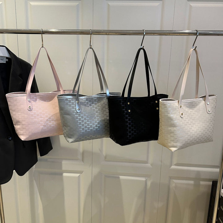 Classic Textured Tote Bag Bowlift