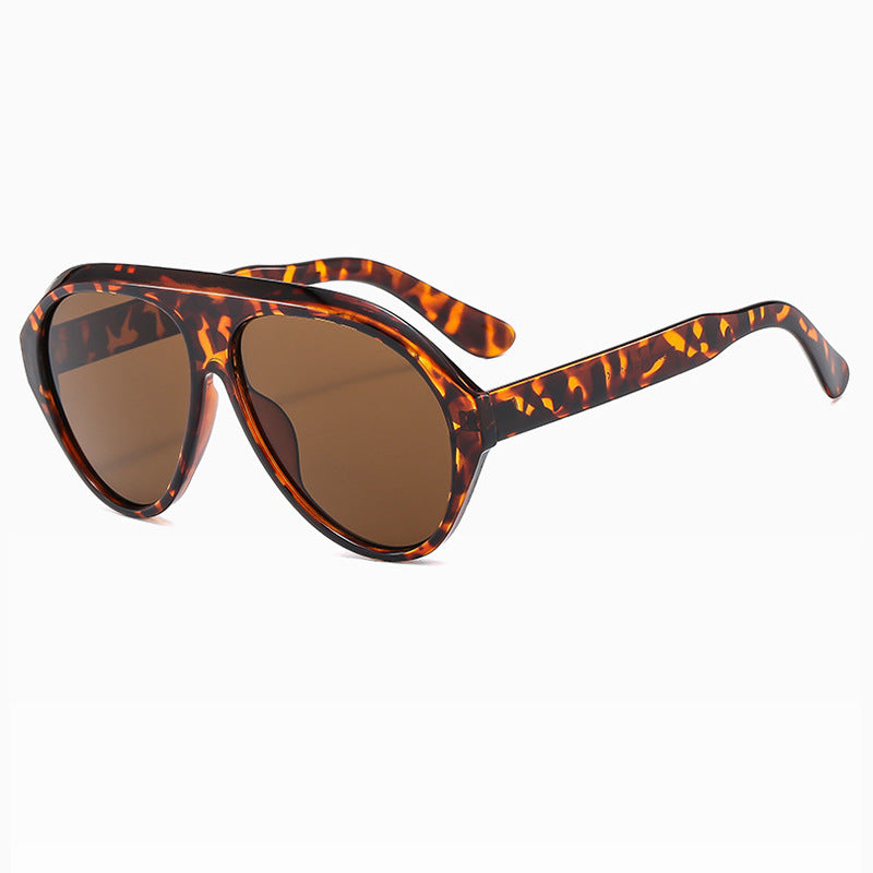 Women's Sporty Sunglasses with Sleek Design and Polarized Lenses Bowlift